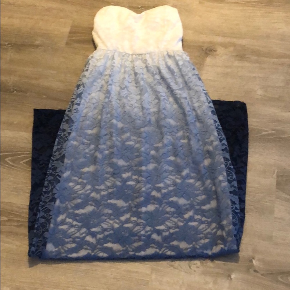 Strapless long lace maxi dress